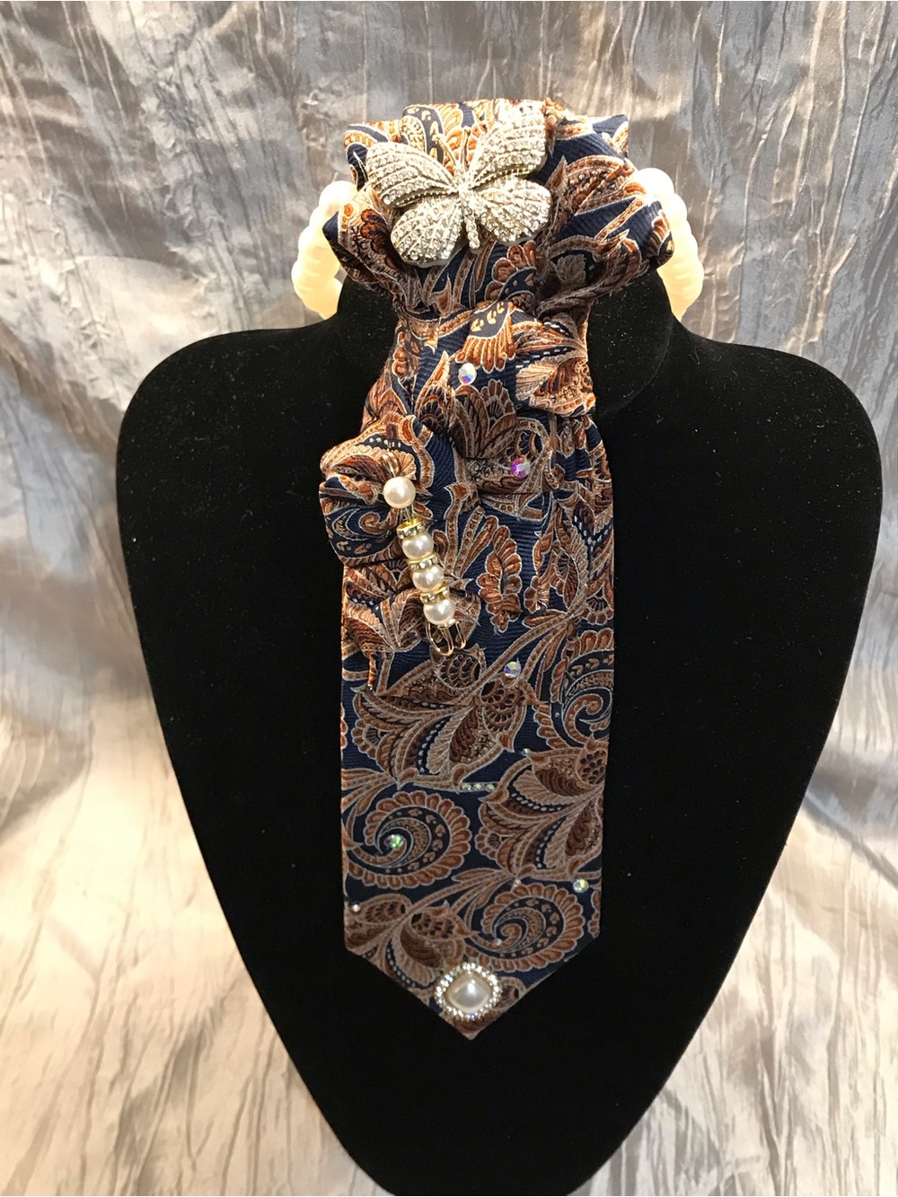 Pearl and Butterfly Paisley Statement Tie Necklace - Blue & Brown - Picture 2 of 3